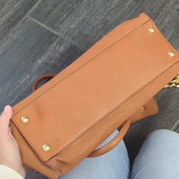 Michael kors purse - Picture 7 of 7